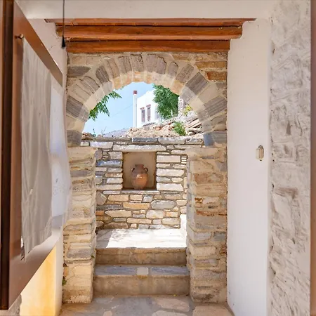 Zeus House * Filotion