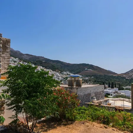 Zeus House * Naxos City