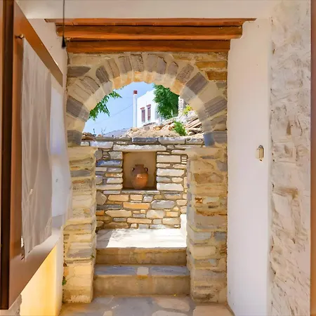 Zeus House Semesterbostad Naxos City