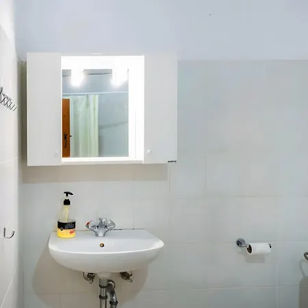 Zeus House * Naxos City
