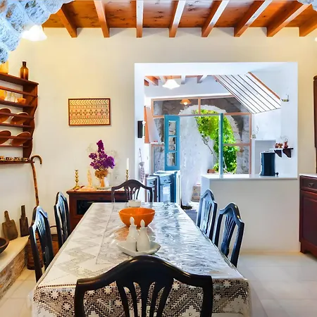 Zeus House * Filótion