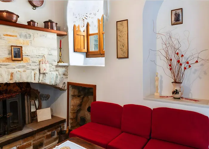 Zeus House * Naxos City