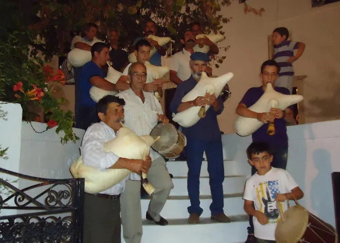 Zeus House Holiday home *