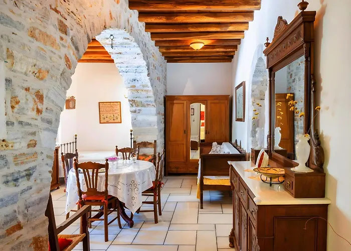 Zeus House Naxos City